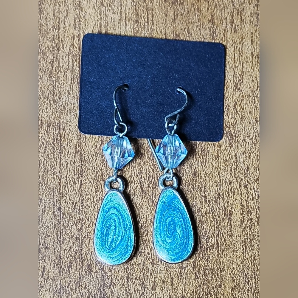 Blue Swirl Dangle Drop Earrings Sparkly Beaded Casual Mark K E